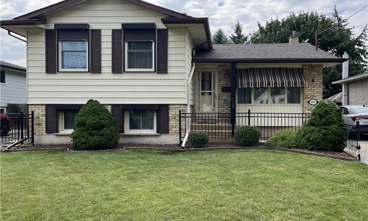 205 Rykert Street