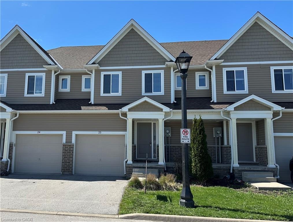 25-60 Canterbury Drive, St. Catharines, ON, L2P 0E7