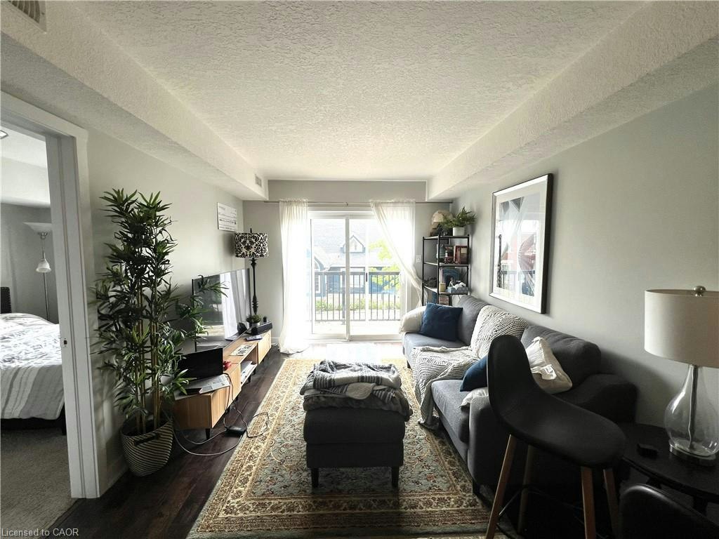 9C-185 Windale Crescent, Kitchener, ON, N2E 0G3 - 4
