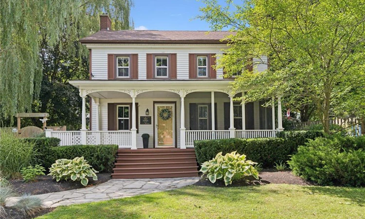 318 Guelph Avenue