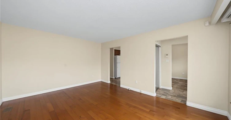 Main-59 Aterno Drive, Hamilton, ON, L9C 5S4 - 5