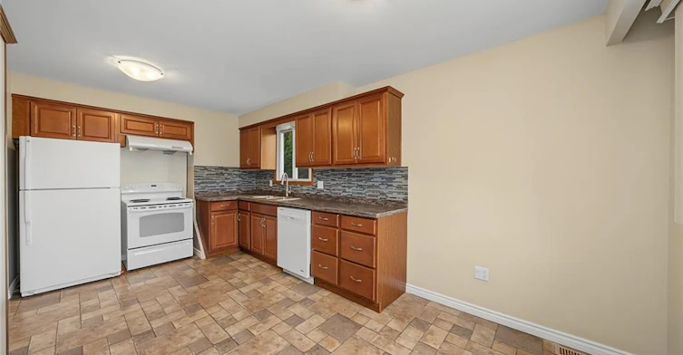 Main-59 Aterno Drive, Hamilton, ON, L9C 5S4 - 6