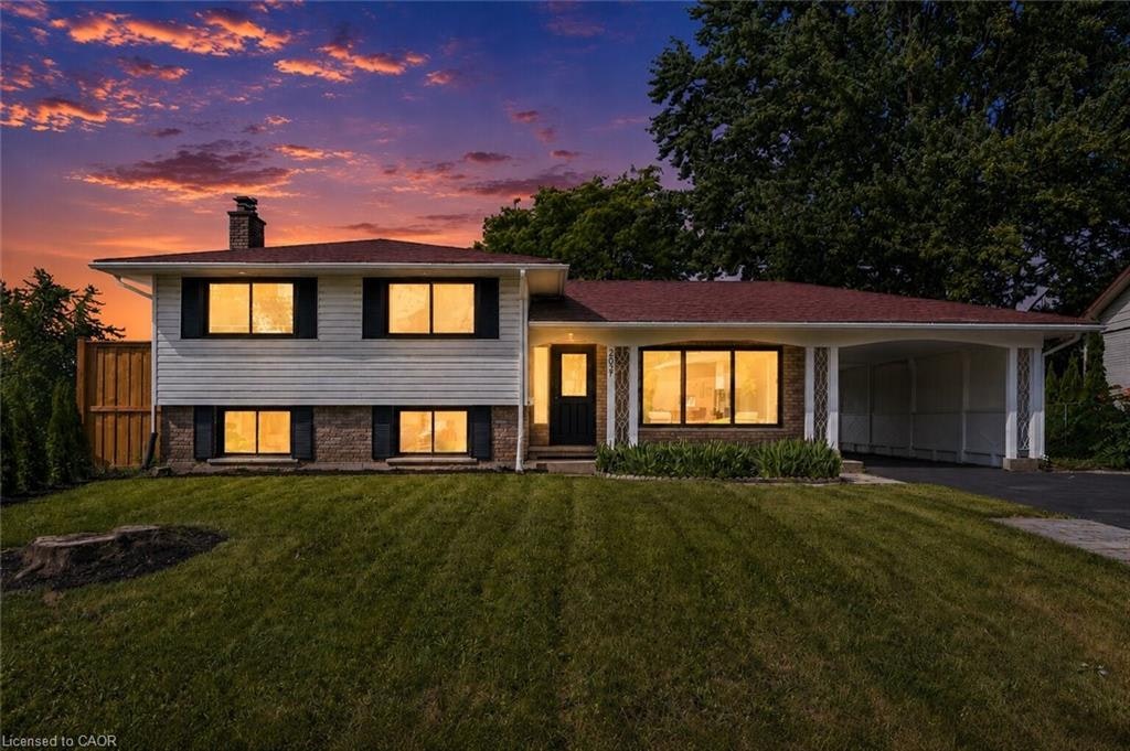 299 Dale Crescent, Waterloo, ON, N2J 3Y4