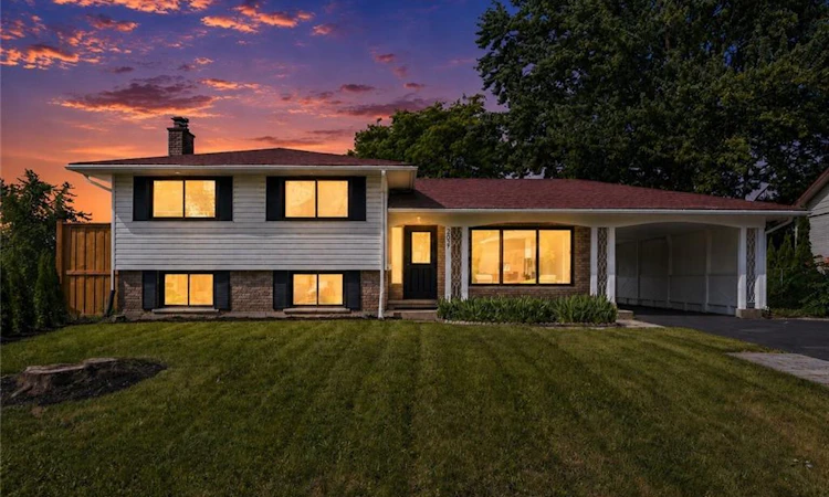 299 Dale Crescent