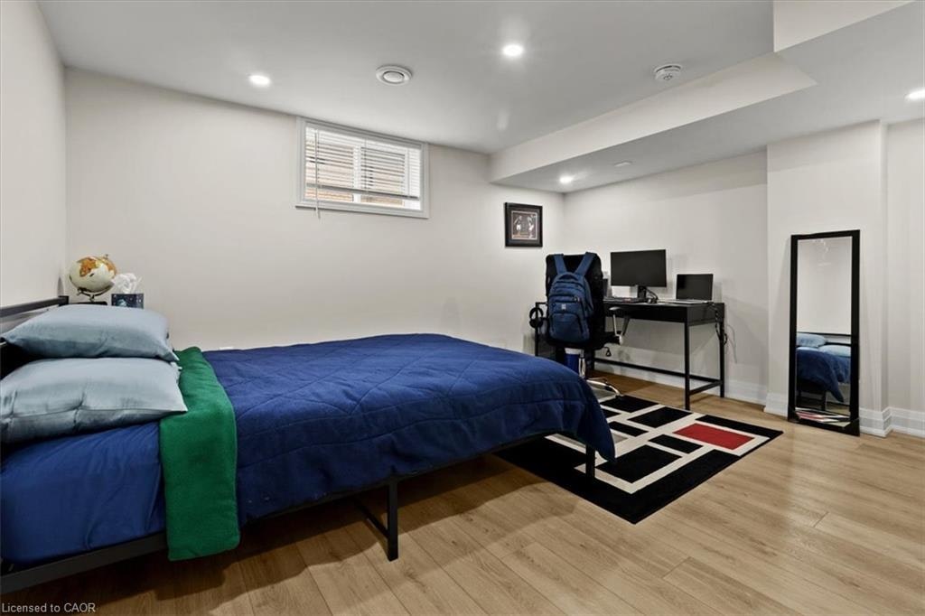 Lower-161 Hoover Crescent, Hamilton, ON, L9A 3H2 - 10