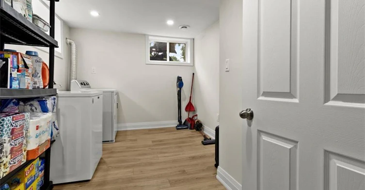 Lower-161 Hoover Crescent, Hamilton, ON, L9A 3H2 - 13