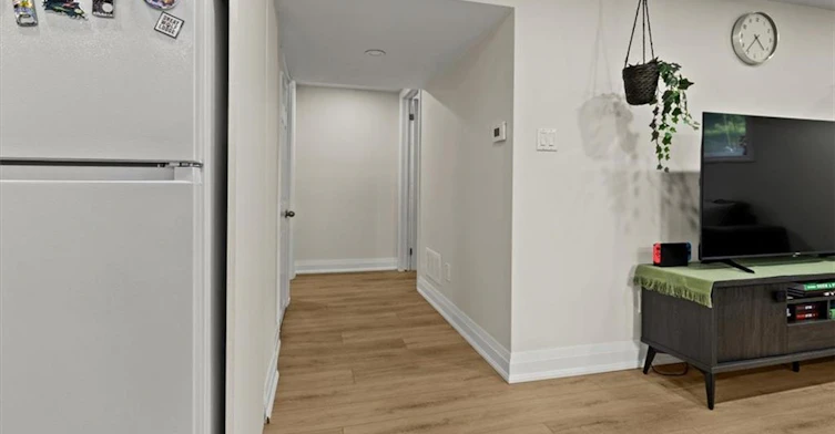 Lower-161 Hoover Crescent, Hamilton, ON, L9A 3H2 - 9