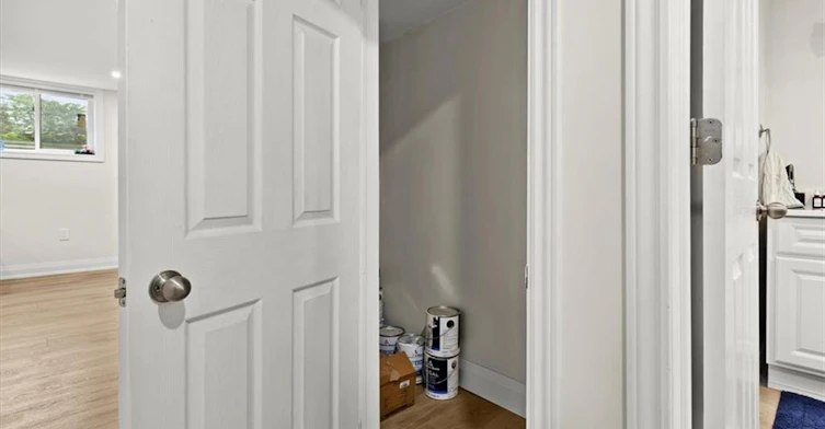 Lower-161 Hoover Crescent, Hamilton, ON, L9A 3H2 - 14
