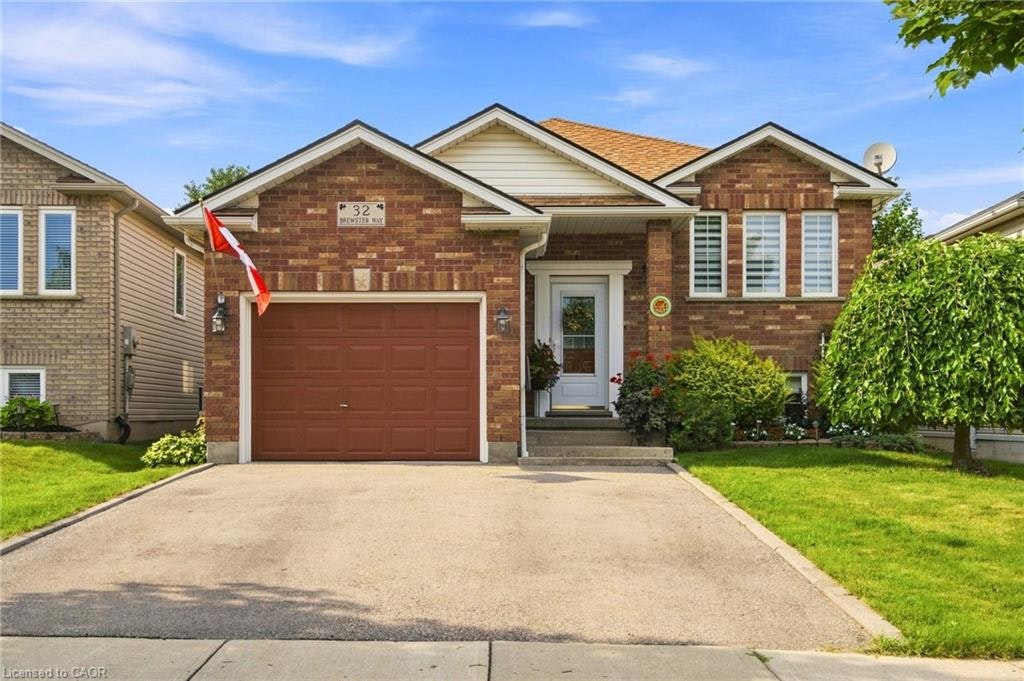 32 Brewster Way, Brantford, ON, N3T 6N4