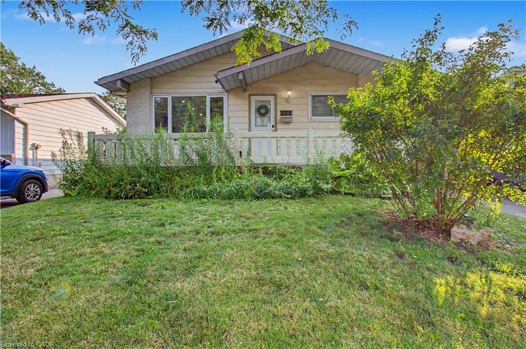 Upper floor-2110 Cavendish Drive, Burlington, ON, L7P 1Z3