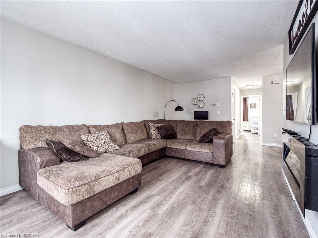 #main-819 John Street, Woodstock, ON, N4S 1R4 - 3