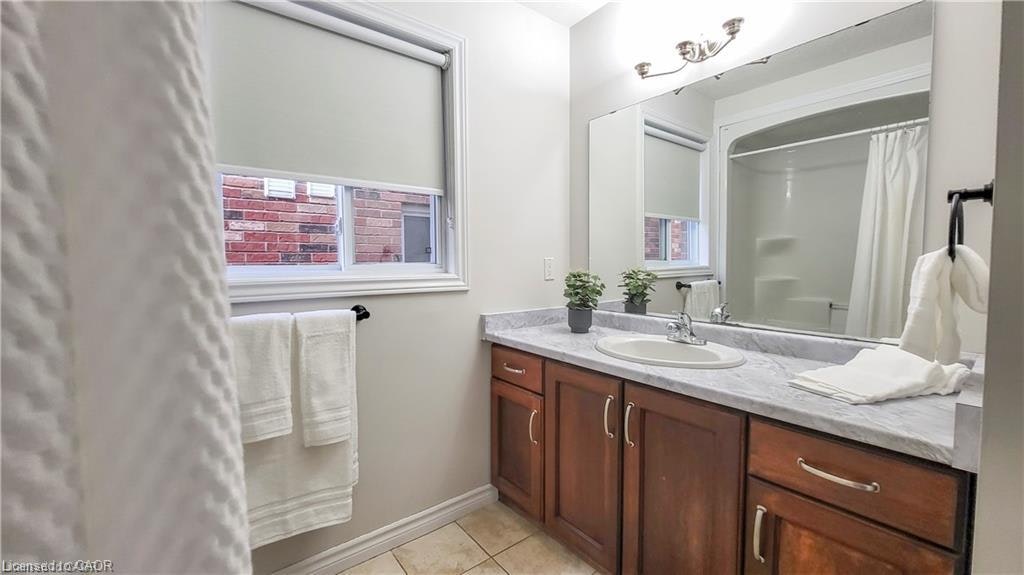 A-128 Udvari Crescent, Kitchener, ON, N2N 3P6 - 14
