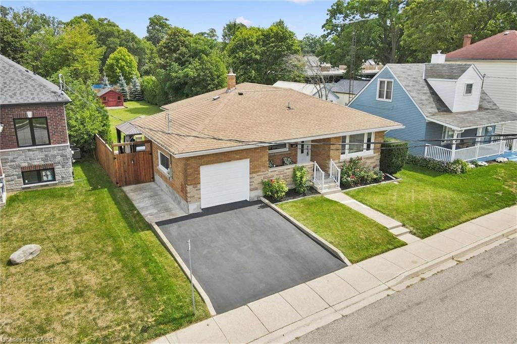 49 East Street, Cambridge, ON, N1R 4P2
