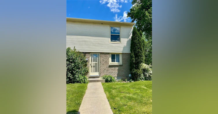 72-165 Green Valley Drive, Kitchener, ON, N2P 1K3