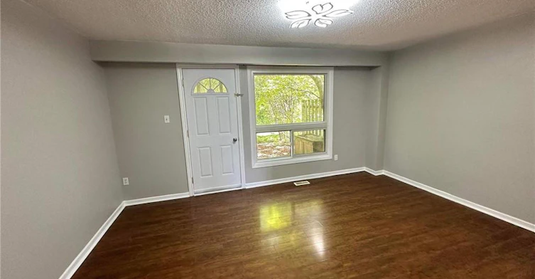 72-165 Green Valley Drive, Kitchener, ON, N2P 1K3 - 7