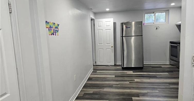 bsmt-49 Selkirk Avenue, Hamilton, ON, L8H 5L6 - 7
