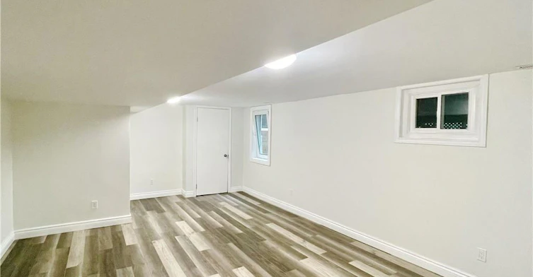Basement-87 Elgin Crescent, Waterloo, ON, N2J 2S3 - 4