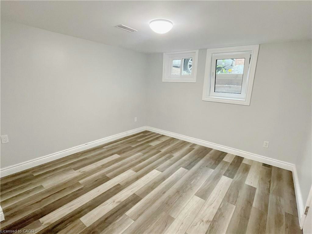 Basement-87 Elgin Crescent, Waterloo, ON, N2J 2S3 - 5