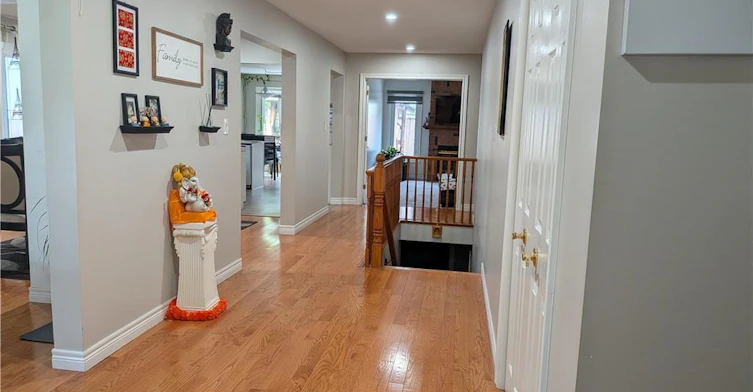 Upper-45 Caswell Drive, Hamilton, ON, L9C 7N3 - 3
