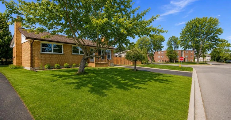 185 Burlington Street, London, ON, N5Z 3V9 - 2
