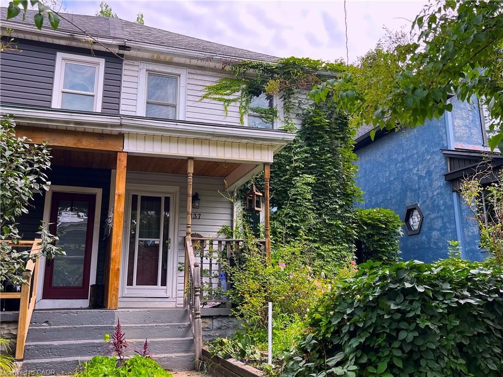 137 Maplewood Avenue, Hamilton, ON, L8M 1X3