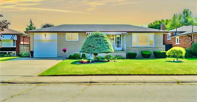 10 Rose Crescent, Hamilton, ON, L8G 3W7