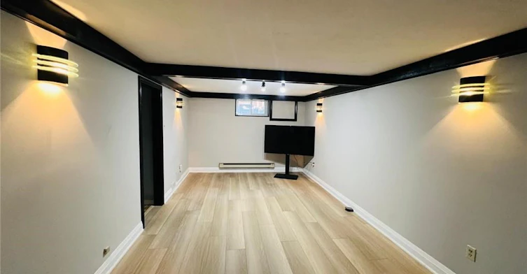 10 Rose Crescent, Hamilton, ON, L8G 3W7 - 7