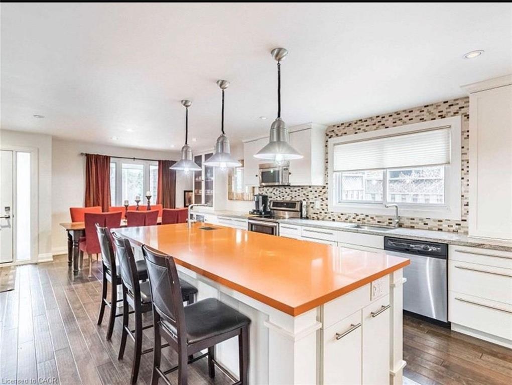 50 Lorraine Crescent, Brampton, ON, L6S 2R7 - 9