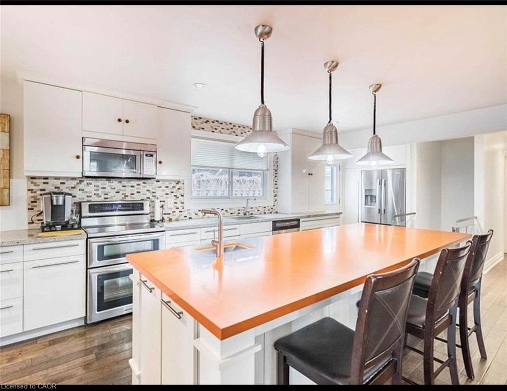 50 Lorraine Crescent, Brampton, ON, L6S 2R7 - 8