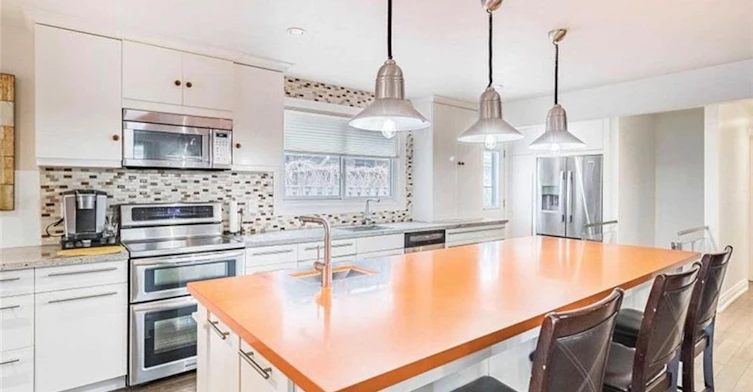 50 Lorraine Crescent, Brampton, ON, L6S 2R7 - 8