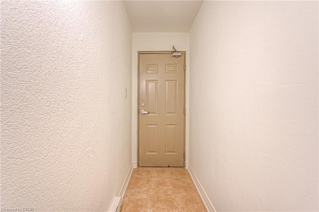 32-01-2420 Baronwood Drive, Oakville, ON, L6M 0X6 - 6
