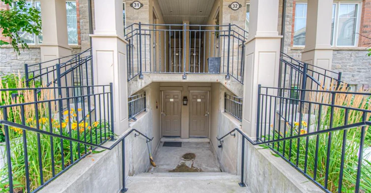 32-01-2420 Baronwood Drive, Oakville, ON, L6M 0X6 - 4
