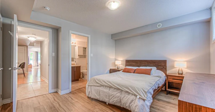 32-01-2420 Baronwood Drive, Oakville, ON, L6M 0X6 - 9
