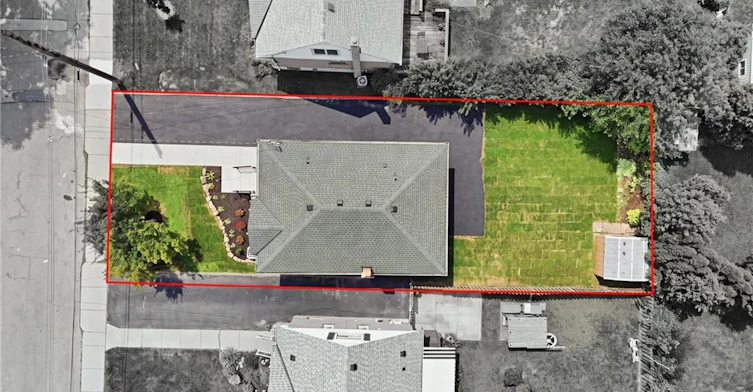 Main-156 East 36th Street, Hamilton, ON, L8V 3Z4 - 4