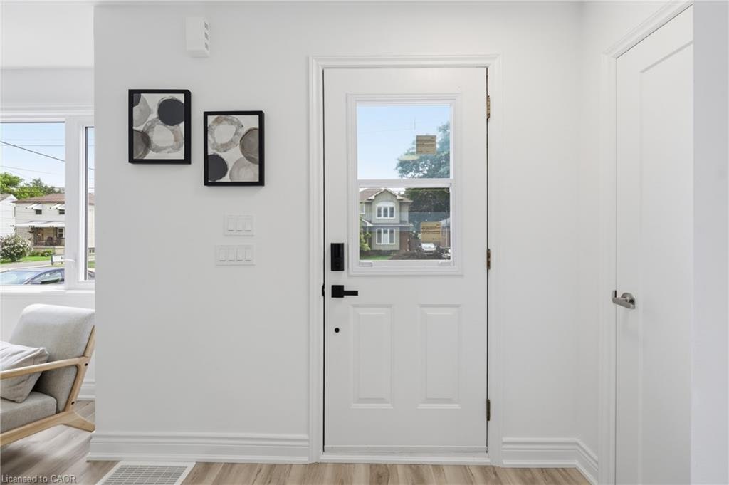 Main-156 East 36th Street, Hamilton, ON, L8V 3Z4 - 6