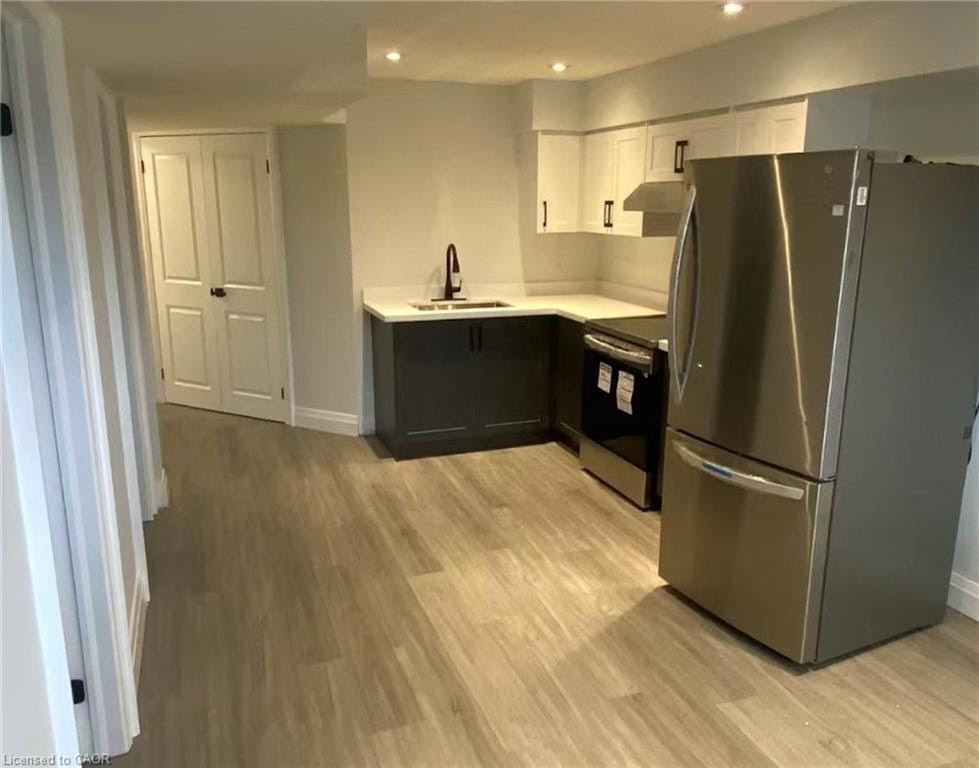 B-81 Second Avenue, Kitchener, ON, N2C 1N4 - 8