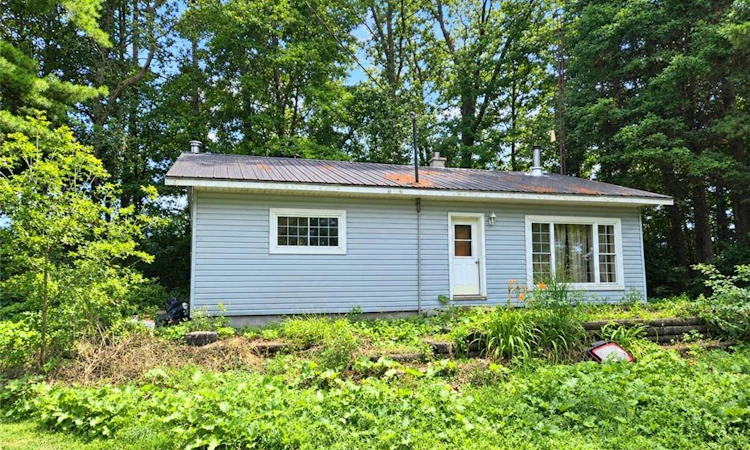 946 Concession 5 Road