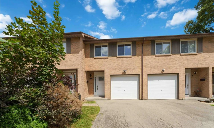 3-66 Summercrest Drive