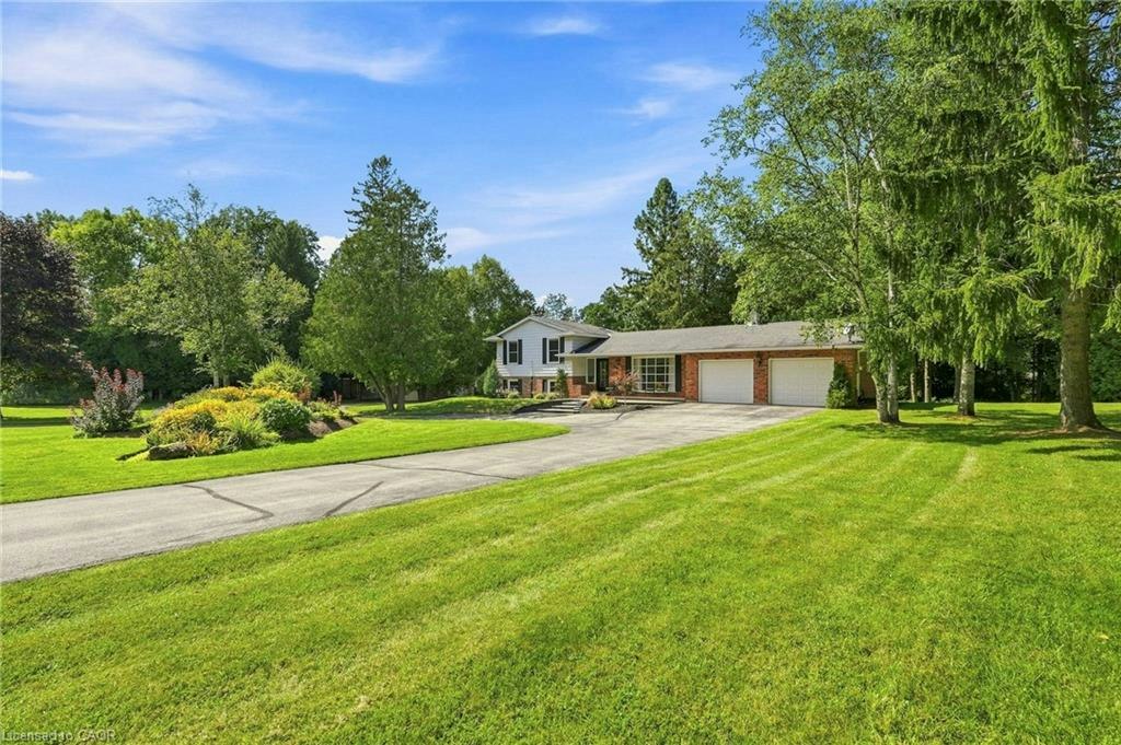 547 Concession 11 E, Hamilton, ON, L8B 1H9