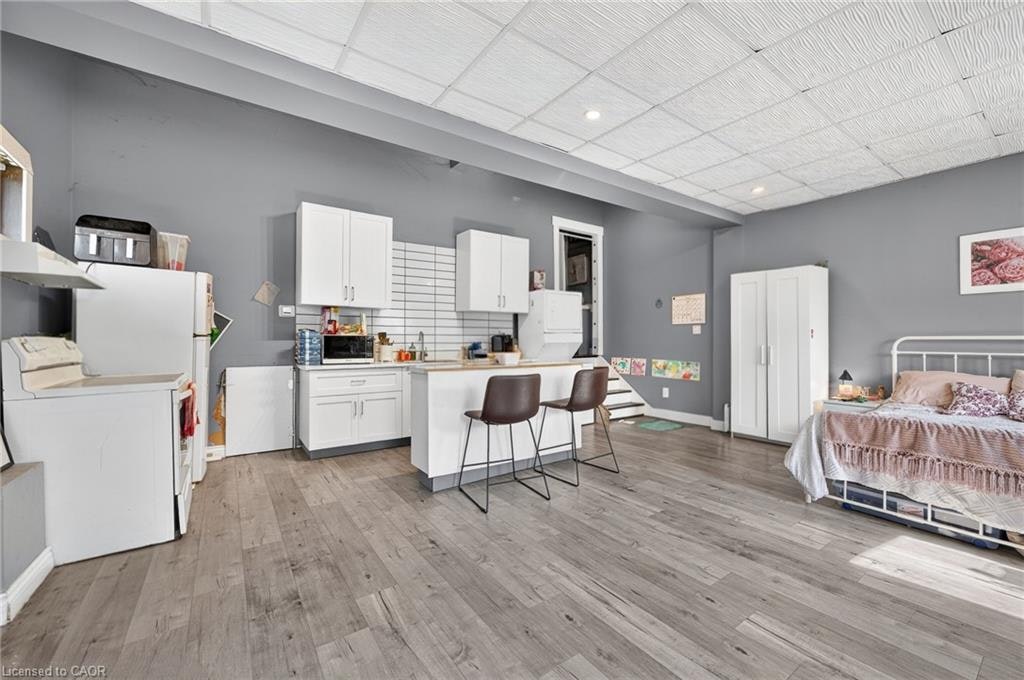 56 East 32nd Street, Hamilton, ON, L8V 3R6