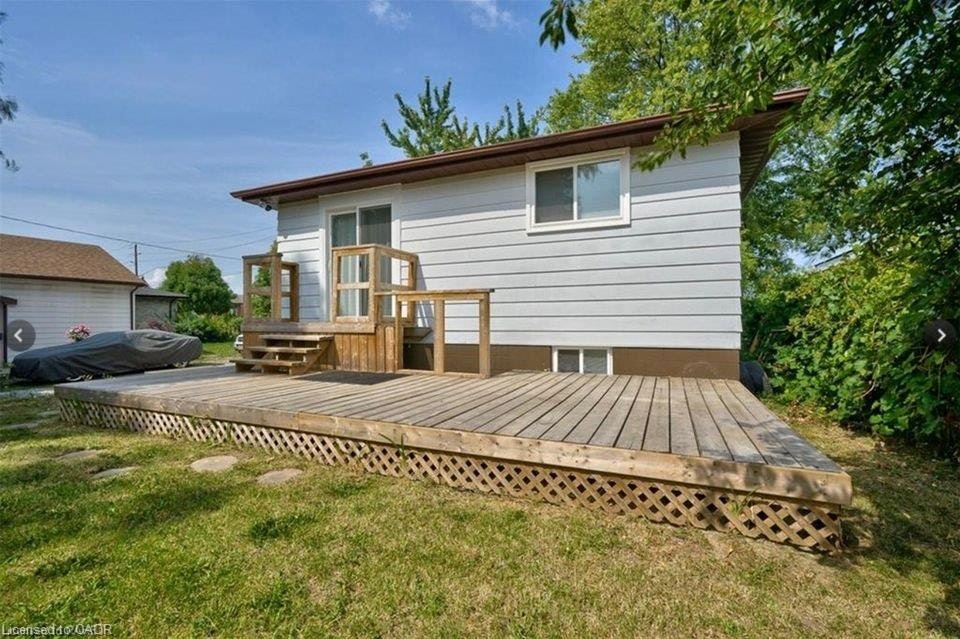 Lower-790 Stone Church Road E, Hamilton, ON, L8W 1A8