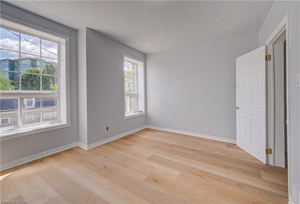 299 Bay Street N, Hamilton, ON, L8L 1M2 - 28