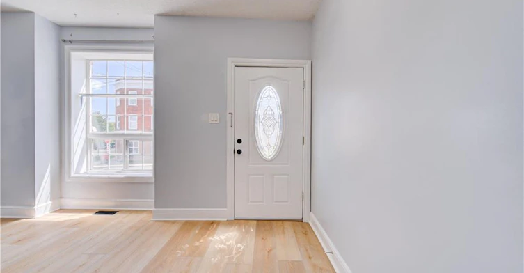 299 Bay Street N, Hamilton, ON, L8L 1M2 - 5