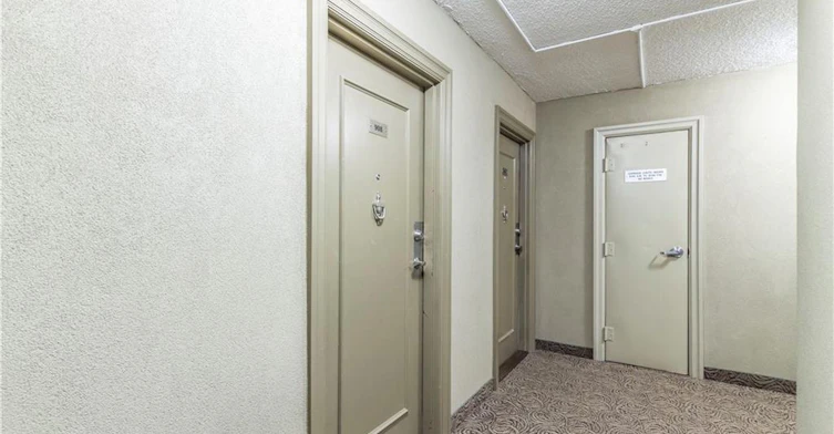 908-975 Warwick Court, Burlington, ON, L7T 3Z7 - 21