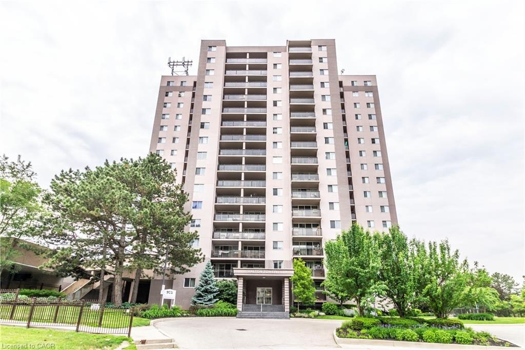 908-975 Warwick Court, Burlington, ON, L7T 3Z7