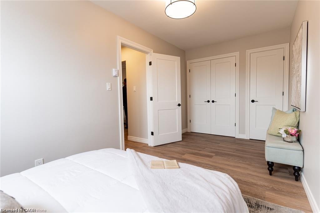 201-71 King George Road, Brantford, ON, N3R 5K2 - 5