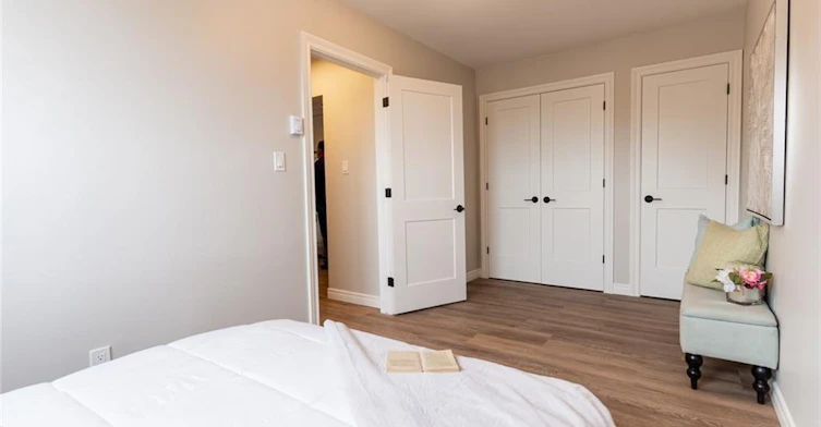 201-71 King George Road, Brantford, ON, N3R 5K2 - 5