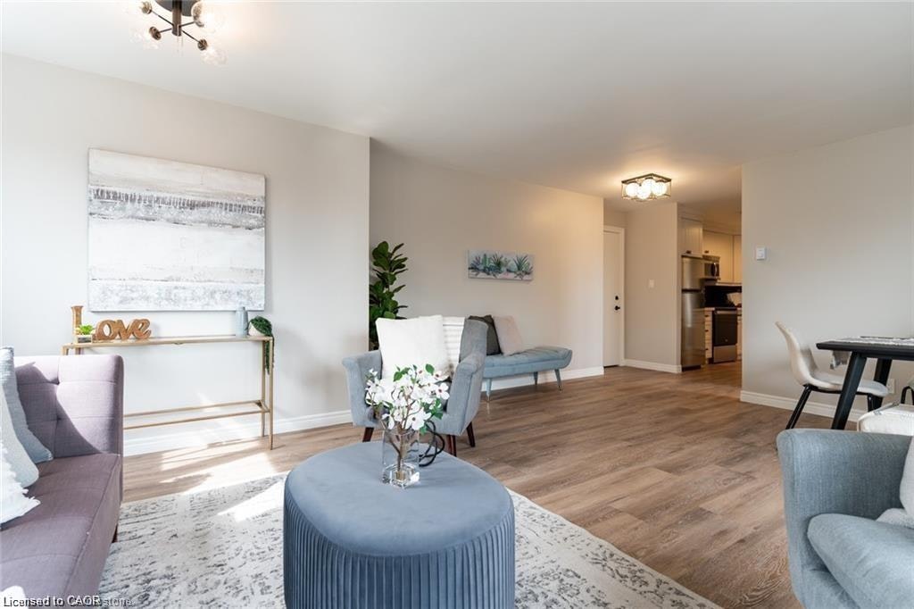 201-71 King George Road, Brantford, ON, N3R 5K2 - 3