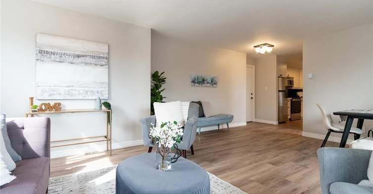 201-71 King George Road, Brantford, ON, N3R 5K2 - 3