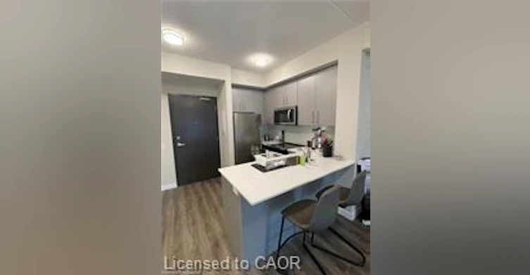 813-15 Queen Street S, Hamilton, ON, L8P 0C6